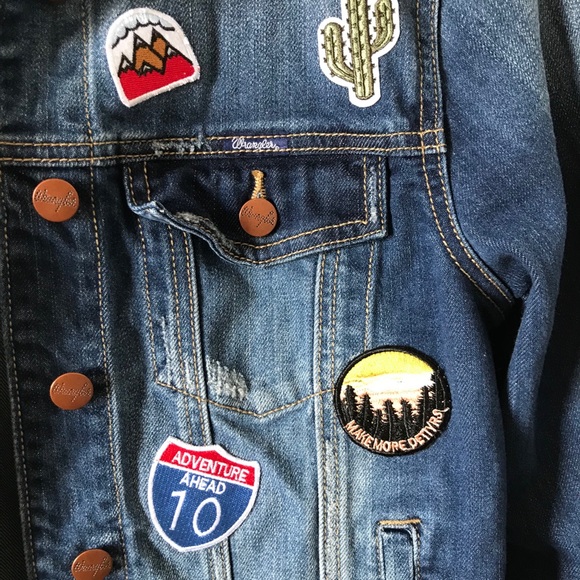 wrangler women’s jacket (M) - Picture 4 of 5